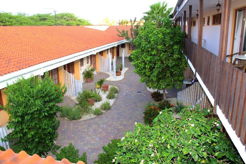 Camacuri Apartments Oranjestad Dış mekan fotoğraf